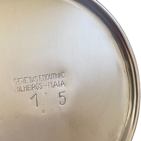 Pair Of  Silver Plated Urn Vase Embossed Relief Ornate Pattern Band And Handles - Picture 8 of 9